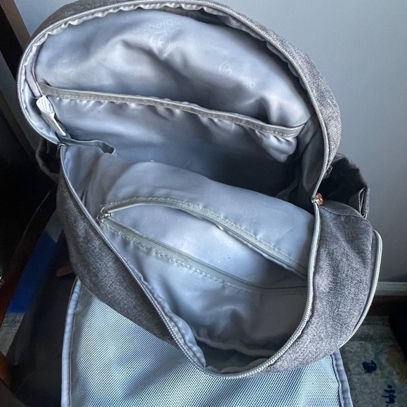 Unisex Babbleroo Gray Travel Diaper Bag Backpack Multi-pockets - Picture 6 of 13